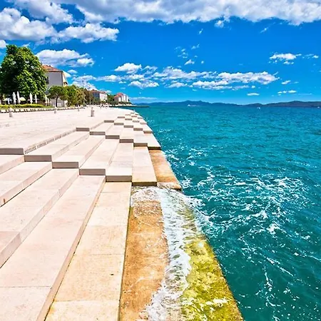 Magnolia Deluxe Zadar-with Free Parking, Garden And Terrace * Задар
