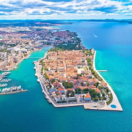 Magnolia Deluxe Zadar-with Free Parking, Garden And Terrace Апартаменты